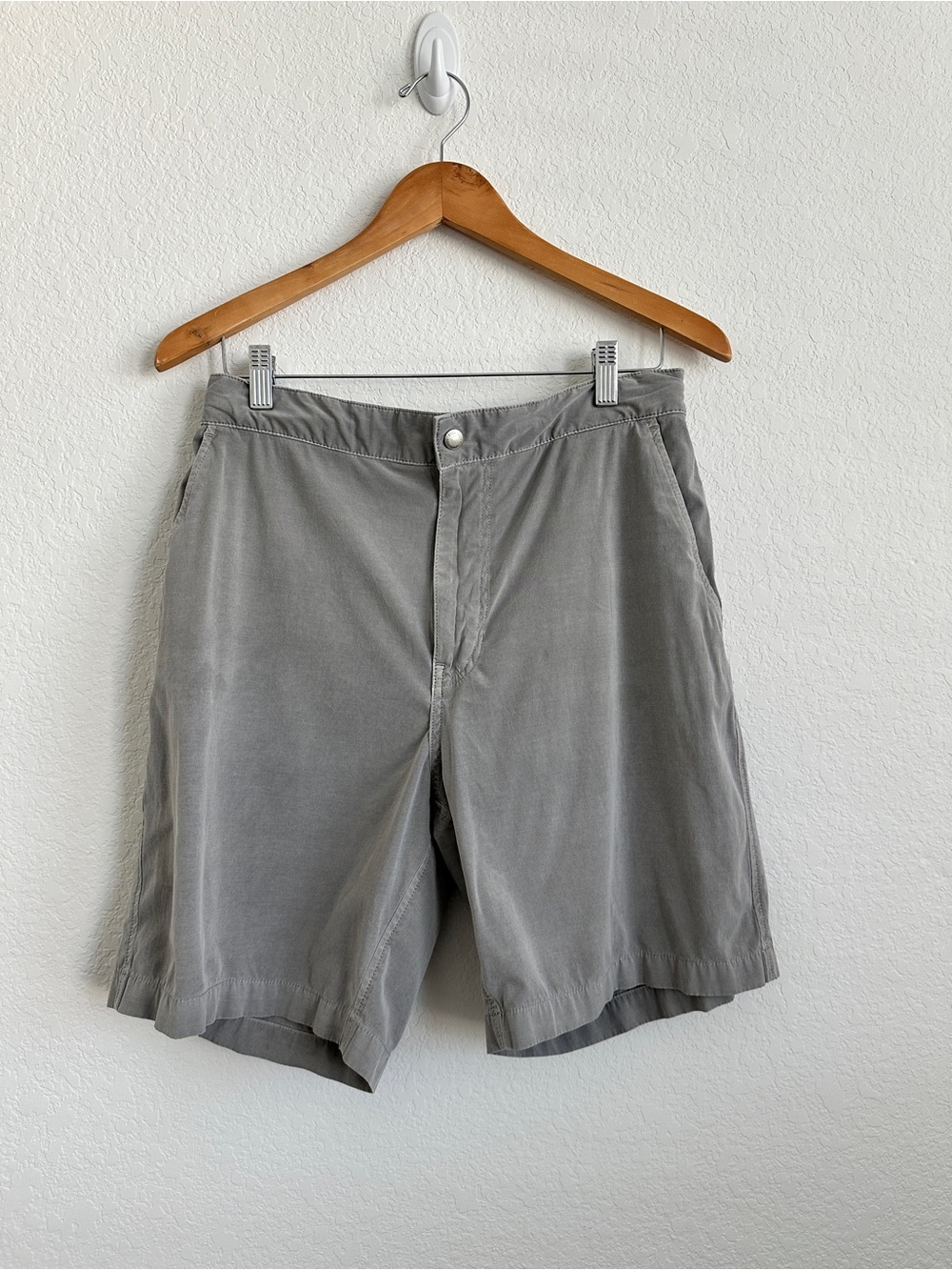 Buck Mason 8in Deck Short Chino Cotton Blend Quick Dry Elastic Waist Gray Men's